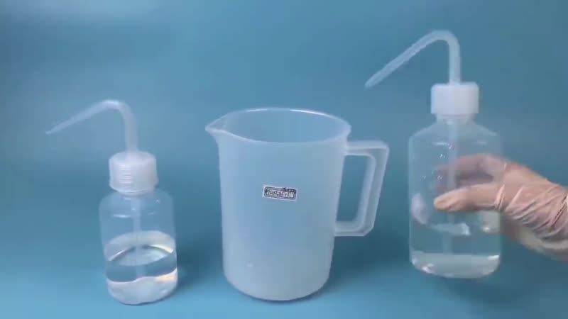 PFA洗瓶耐酸碱尖嘴设计回流快无残留