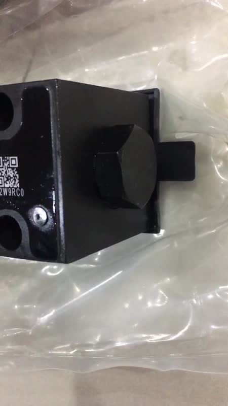 D1VW020BNJW91派克换向阀外形图