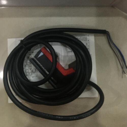 劳易测槽型传感器型号GS 754B/V4-98-S12