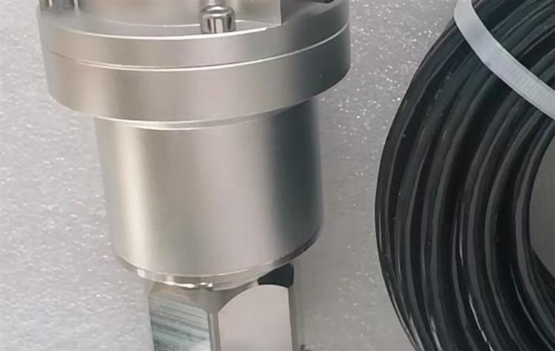 軸振動電渦流傳感器WTO182-A50-B00-C01 
