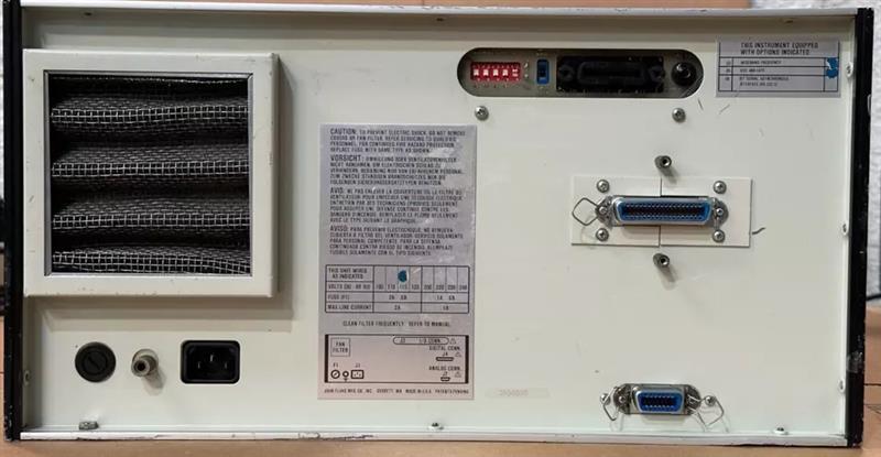 租售回收FLUKE福禄克6140B 6145A    校准器
