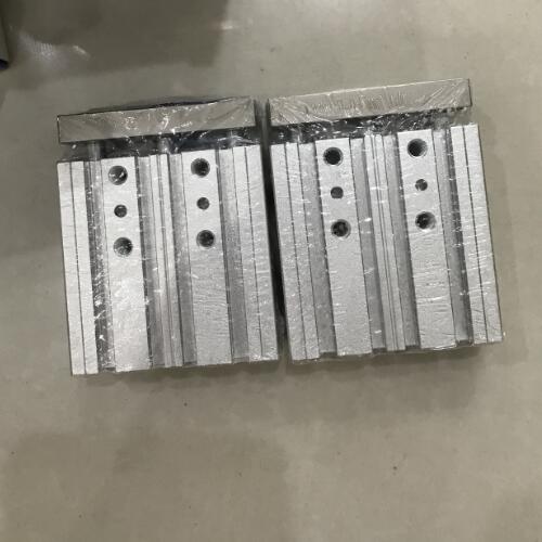 回转夹紧气缸亚德客SAI100X25特点