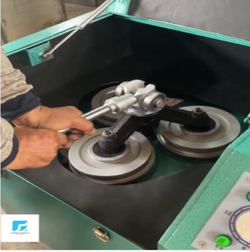 密封化驗(yàn)制樣粉碎機(jī) 型號(hào):GJ-1000B