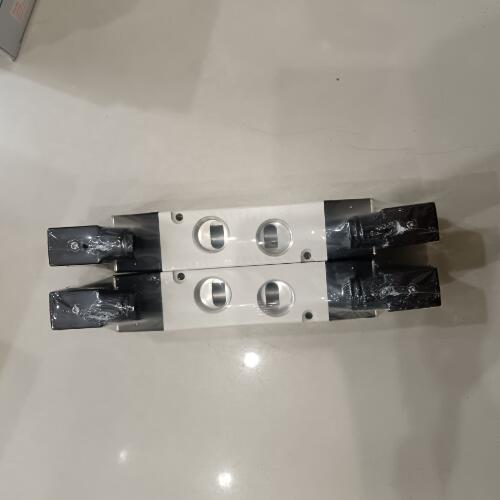 AIRTAC流体控制阀4V310-10工作距离