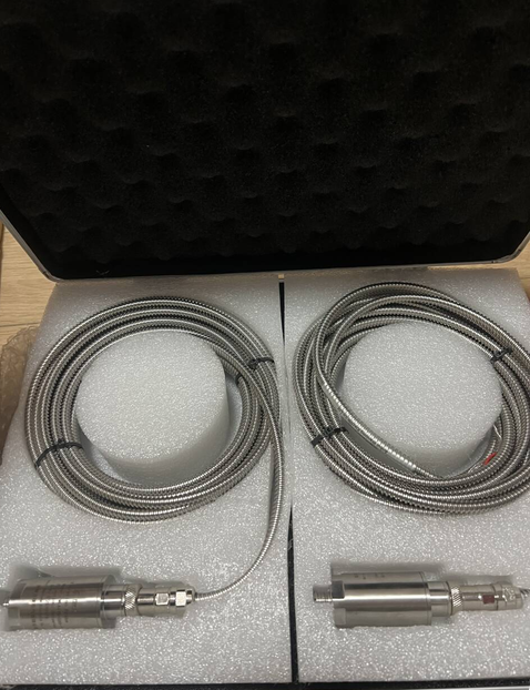 3800A01-50-00OUTPUT:8V/mm前置器