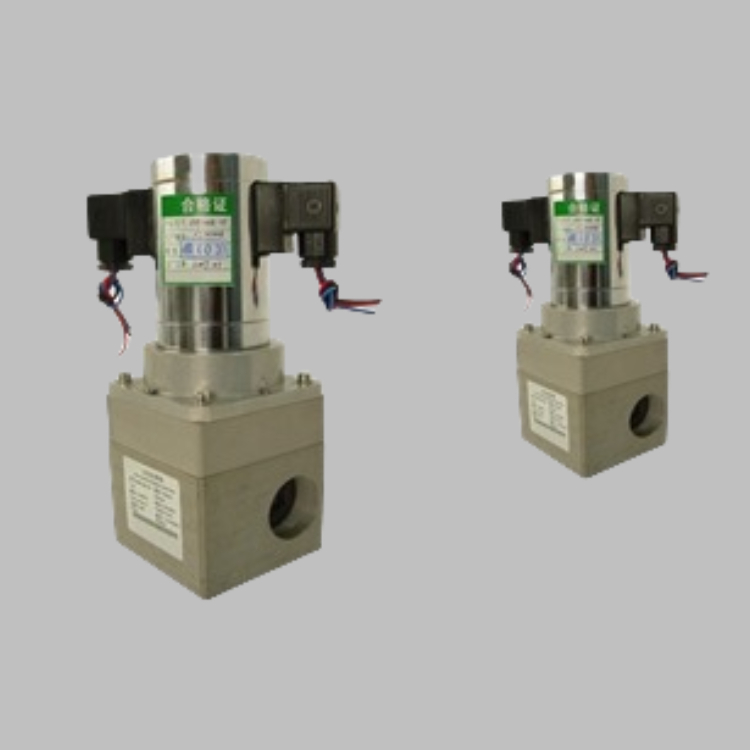 ZBF22Q558.jpg