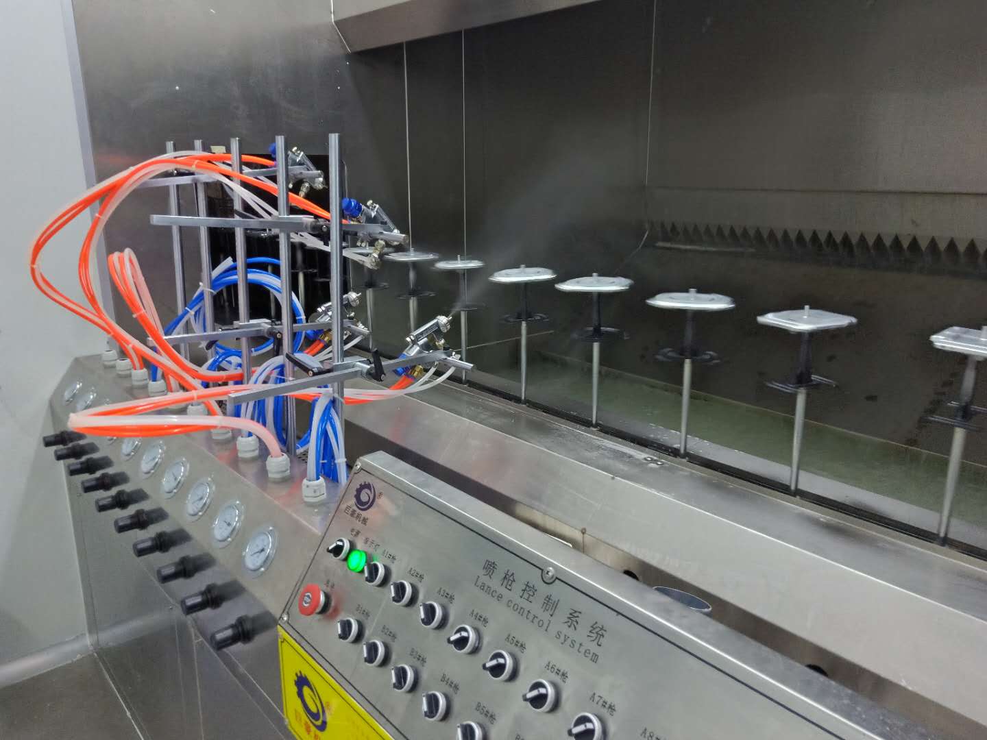 塑胶喷涂线11.jpg
