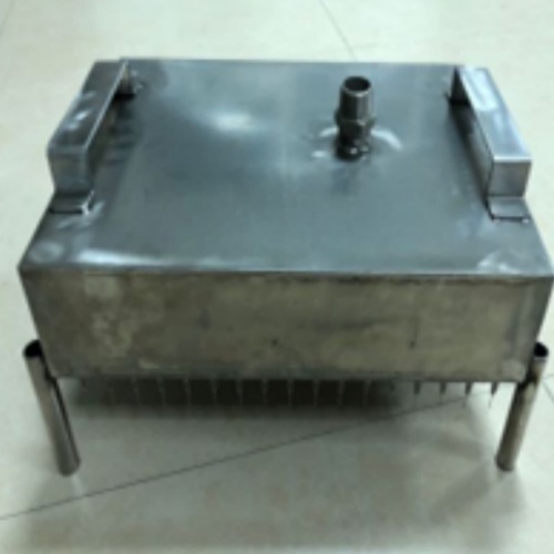 食具消毒柜滴水箱2.jpg