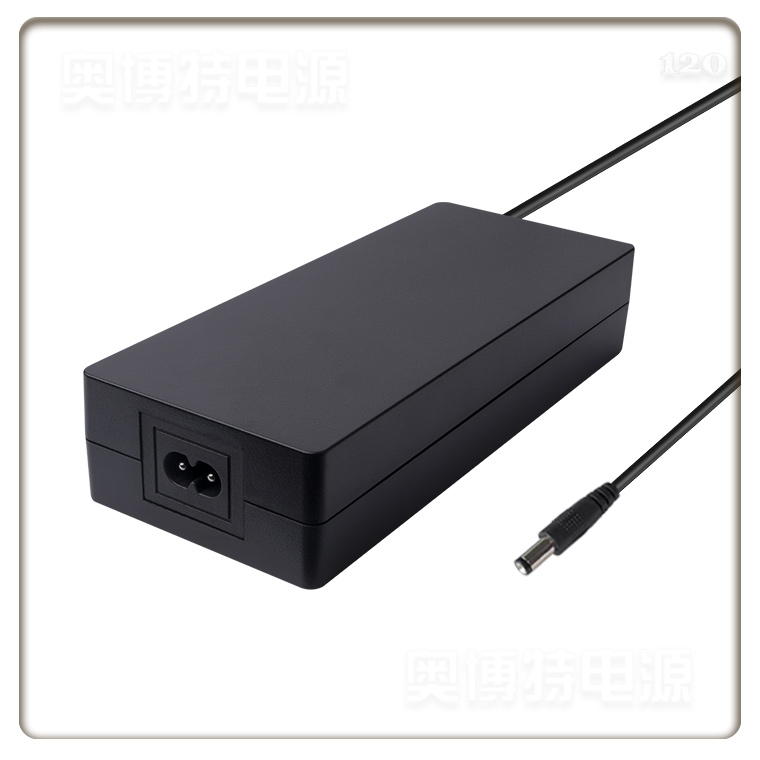 供应桌面式12V8A电源适配器