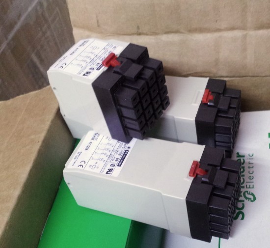 RHN412B功率继电器.jpg